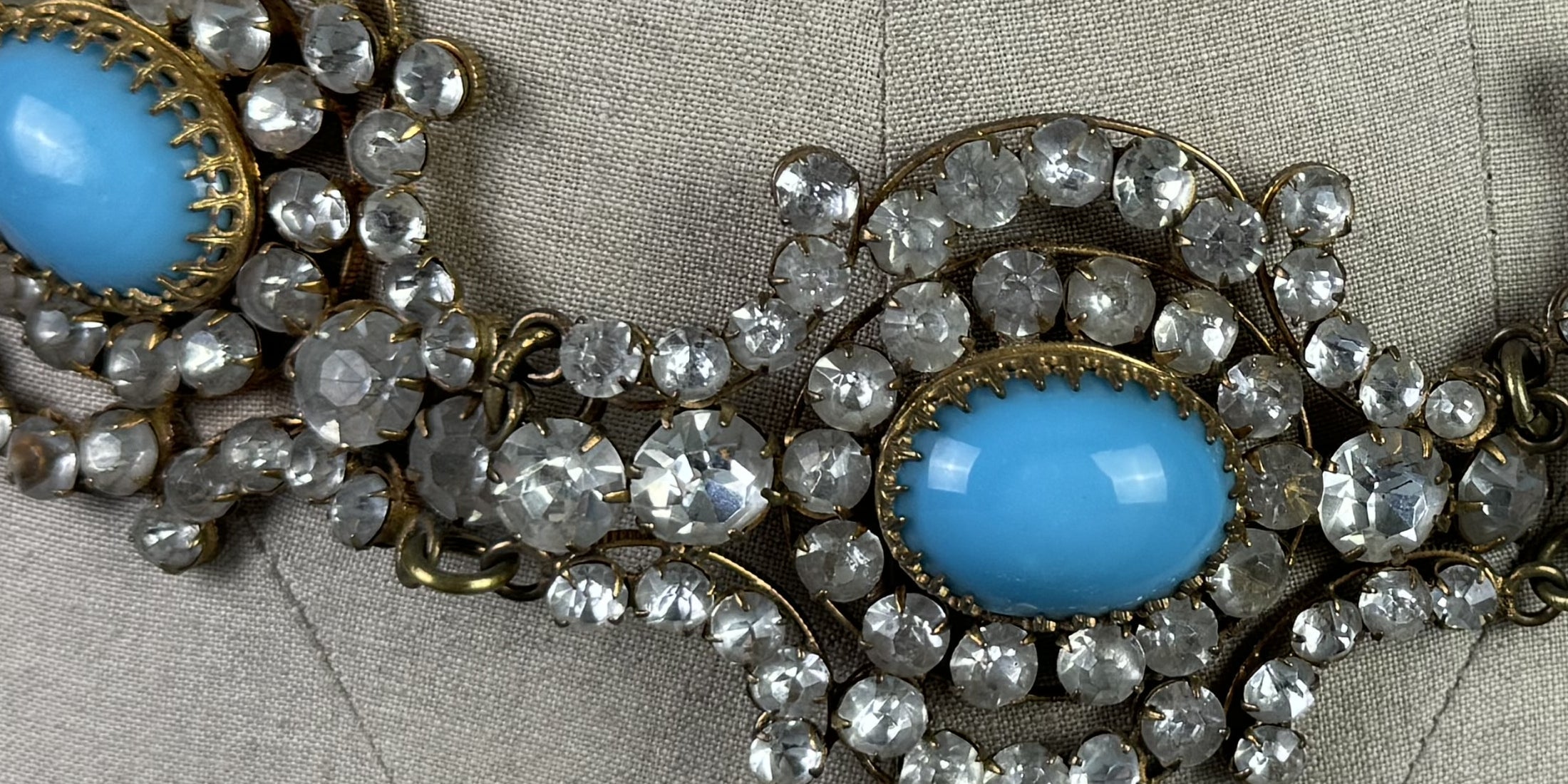 Antique Belts – ANTIQUE GOWN