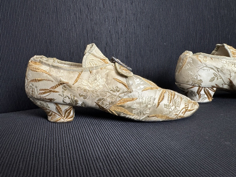 Ball Gown, England, ca. 1877