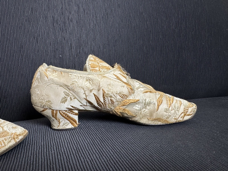 Ball Gown, England, ca. 1877