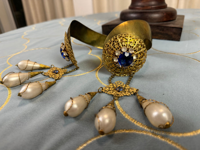 Antique Jewelry