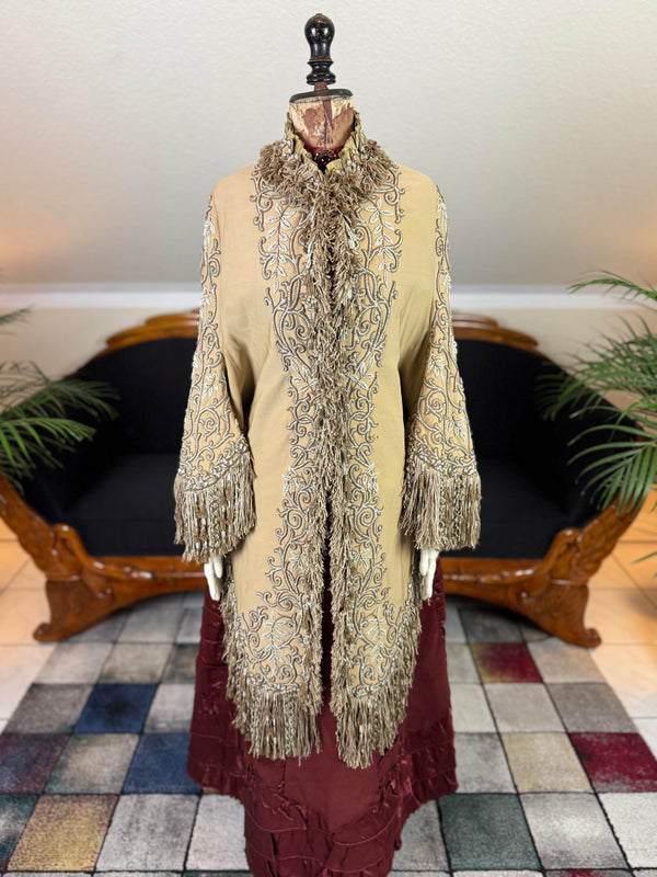Dolman brodé antique, ca. 1880
