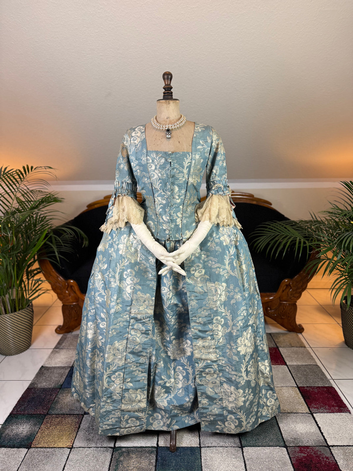 Robe à la Française in blue and cream silk damask – Authentic Eighteenth‑Century Gown, ca. 1770