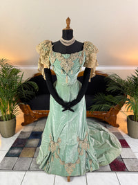 Antique ROUFF Paris Green Velvet Evening Dress – Victorian Couture ca. 1898