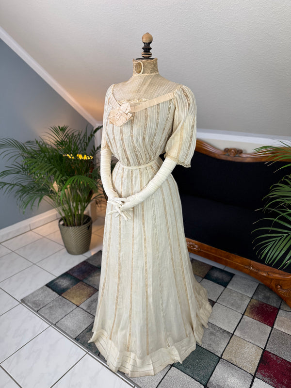 1900-1913 Antique Dresses ANTIQUE GOWN 1900-1913 Antique Dresses ANTIQUE GOWN