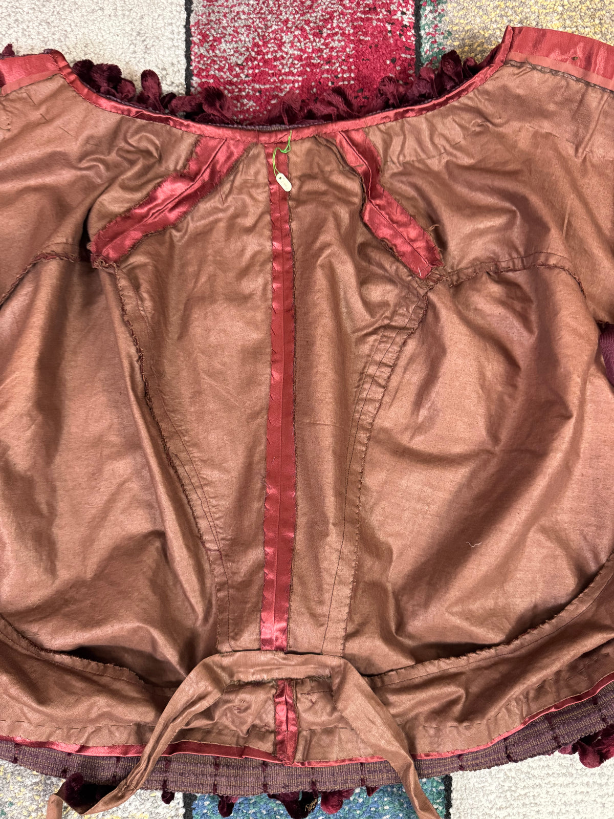 Ensemble de visite victorien antique, vers 1883