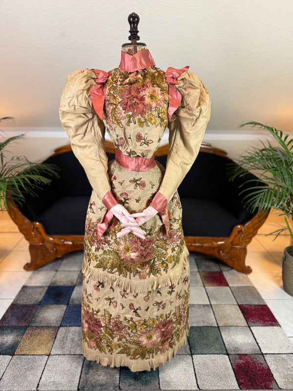 Magnifique robe de réception ancienne, vers 1895