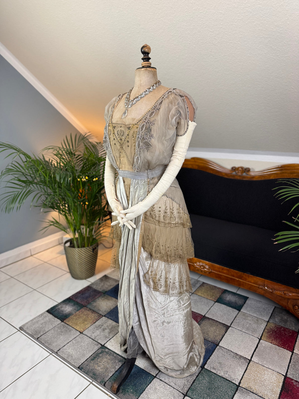 Antique GUSTAVE BEER Evening Dress – Silk Chiffon & Velvet, Paris Couture ca. 1912
