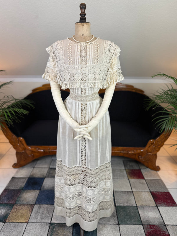 1900-1913 Antique Dresses ANTIQUE GOWN 1900-1913 Antique Dresses ANTIQUE GOWN