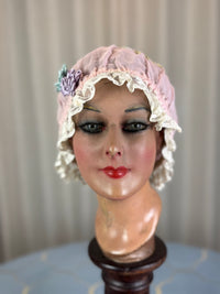Casquette de boudoir violette antique, années 1920
