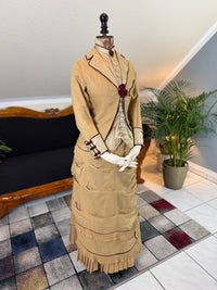 Robe de visite antique de style princesse, vers 1878