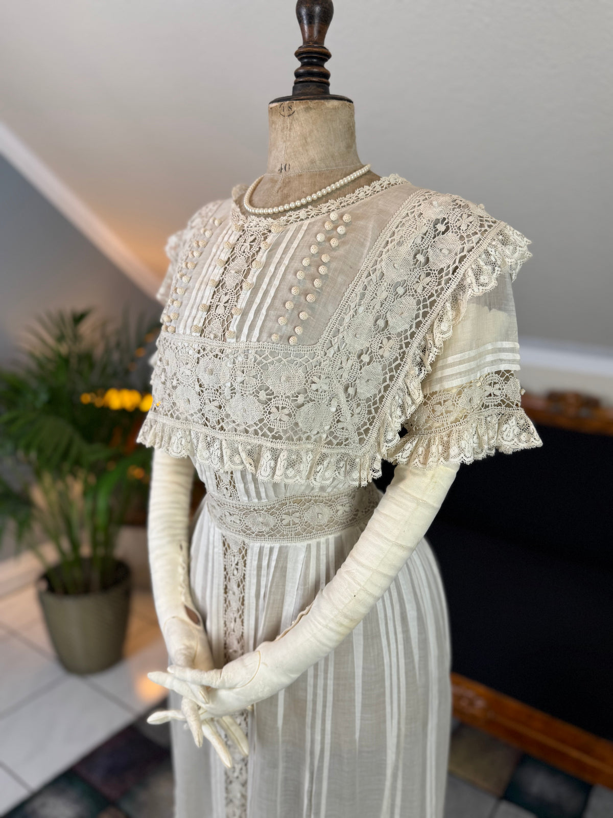 Antique Edwardian Tea Dress, America, ca. 1906