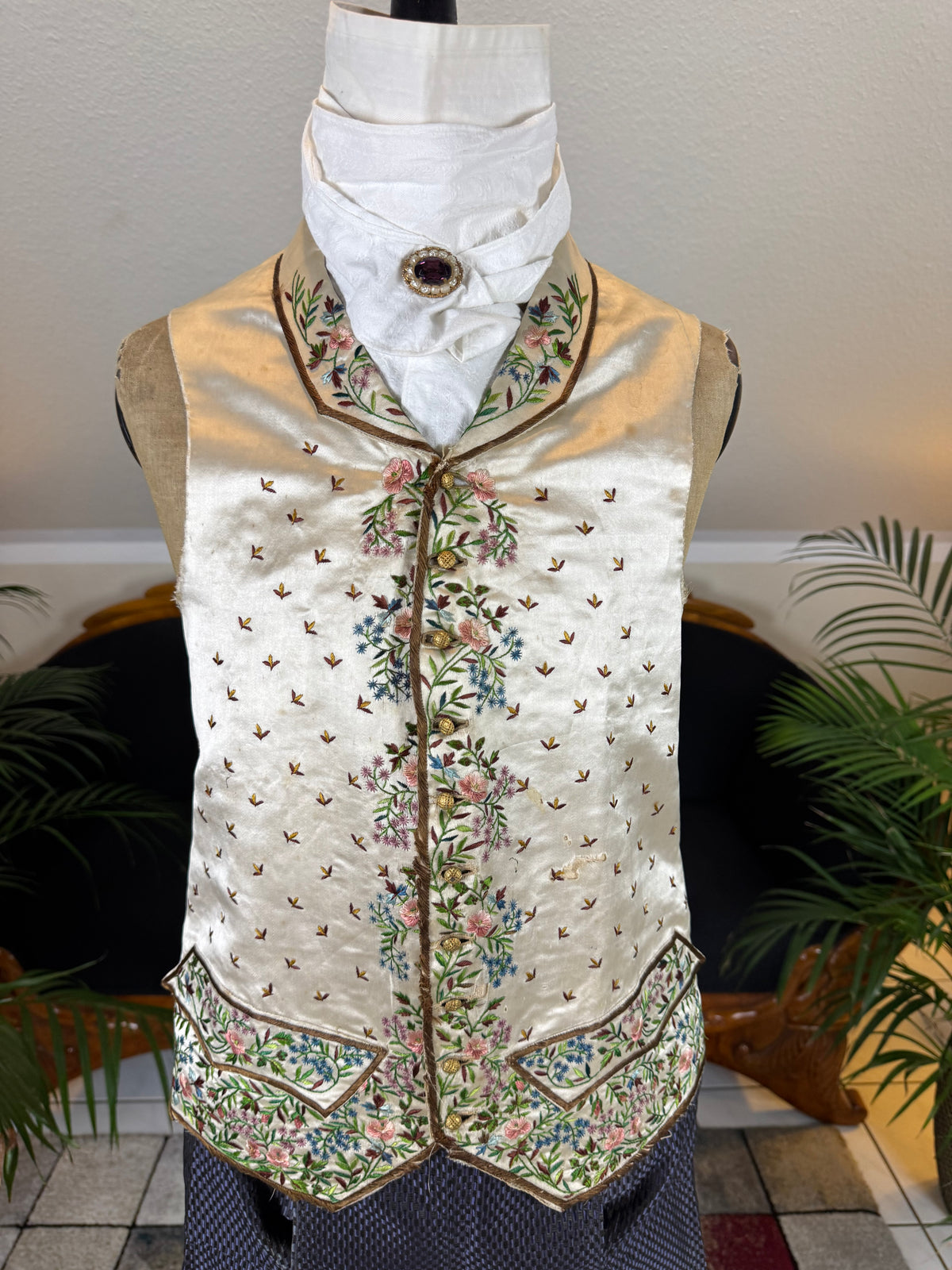 Antique Waistcoat & Blue Silk Knee‑Length Trousers, ca. 1790 – Embroidered Floral Menswear Ensemble