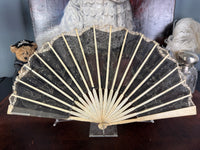 Lace Evening Fan ca. 1870 – Antique Fan in Duvelleroy Box