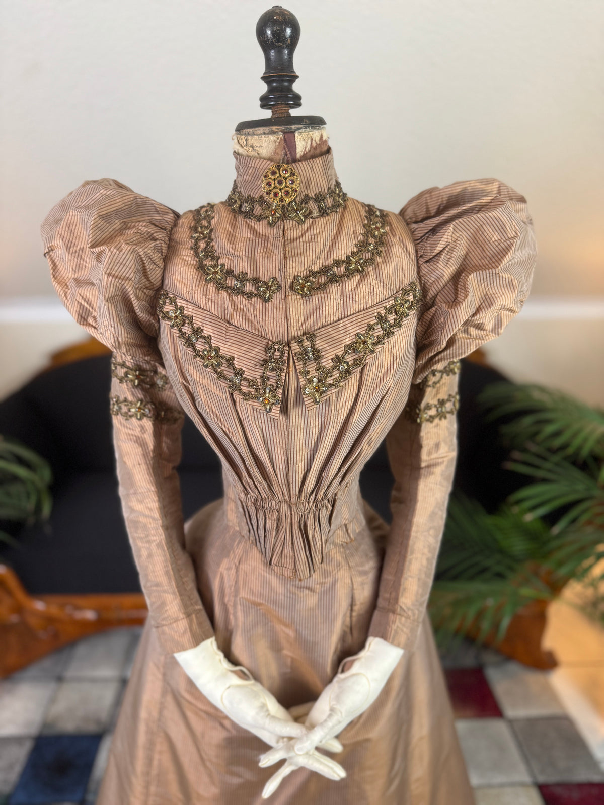 Antique Victorian Paper Silk Day Dress – England circa 1898