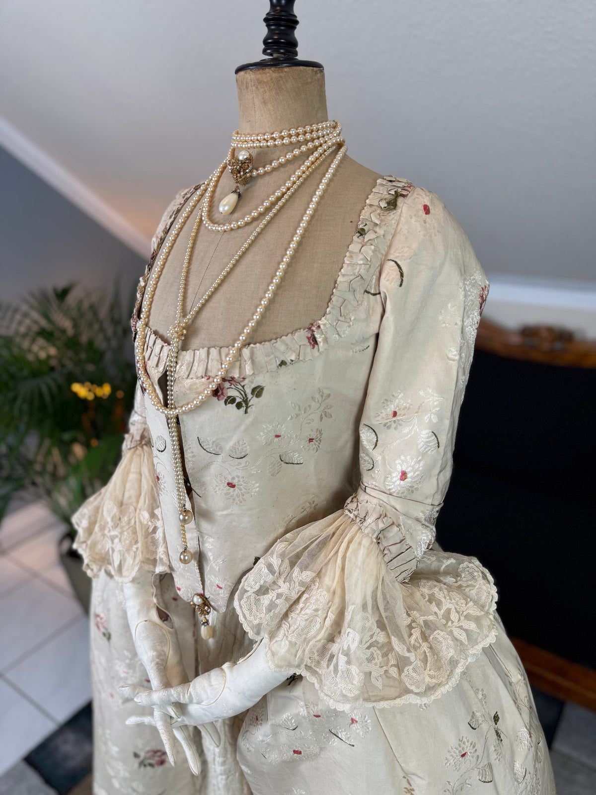 Rococo Robe á L'Anglaise and Petticoat, England, ca. 1770