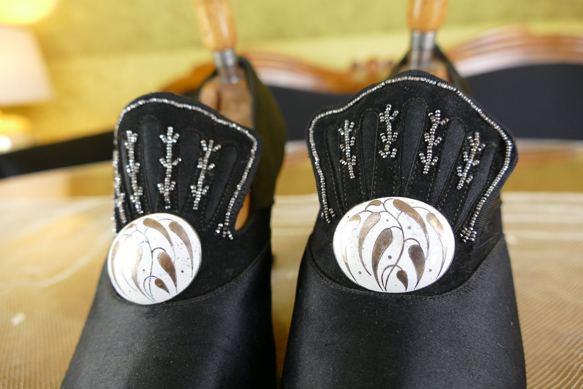 JOSEF HOFFMANN Enamel Medaillons, Wiener Werkstätte, Vienna, ca. 1910