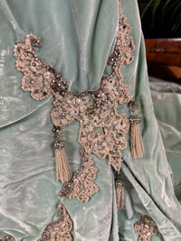 Antique ROUFF Paris Green Velvet Evening Dress – Victorian Couture ca. 1898