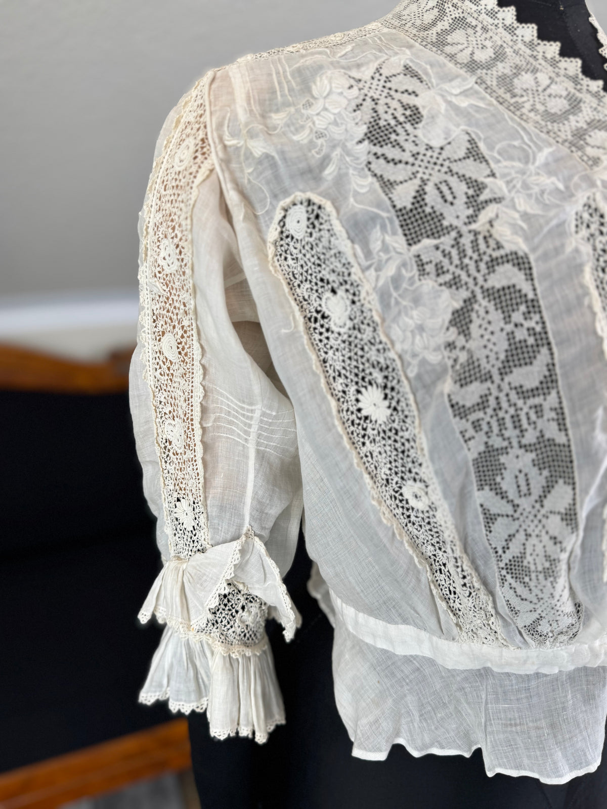 Irish Chrochet and Maltese Lace Blouse, ca. 1904
