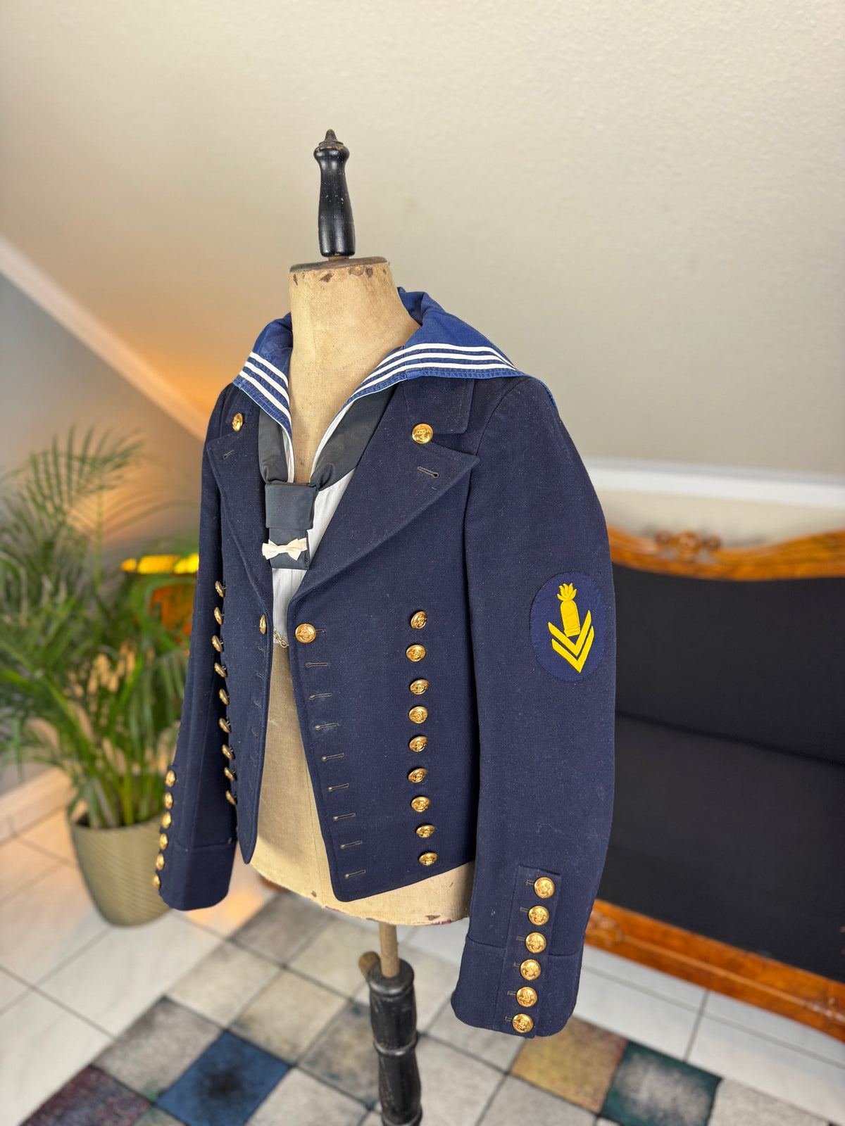 Einzigartige Sammlung zur deutschen Marine & Luftschifftruppe aus dem Ersten Weltkrieg, ca. 1914 – Messjacket von Willi Zunner mit Fotos und Feldpost