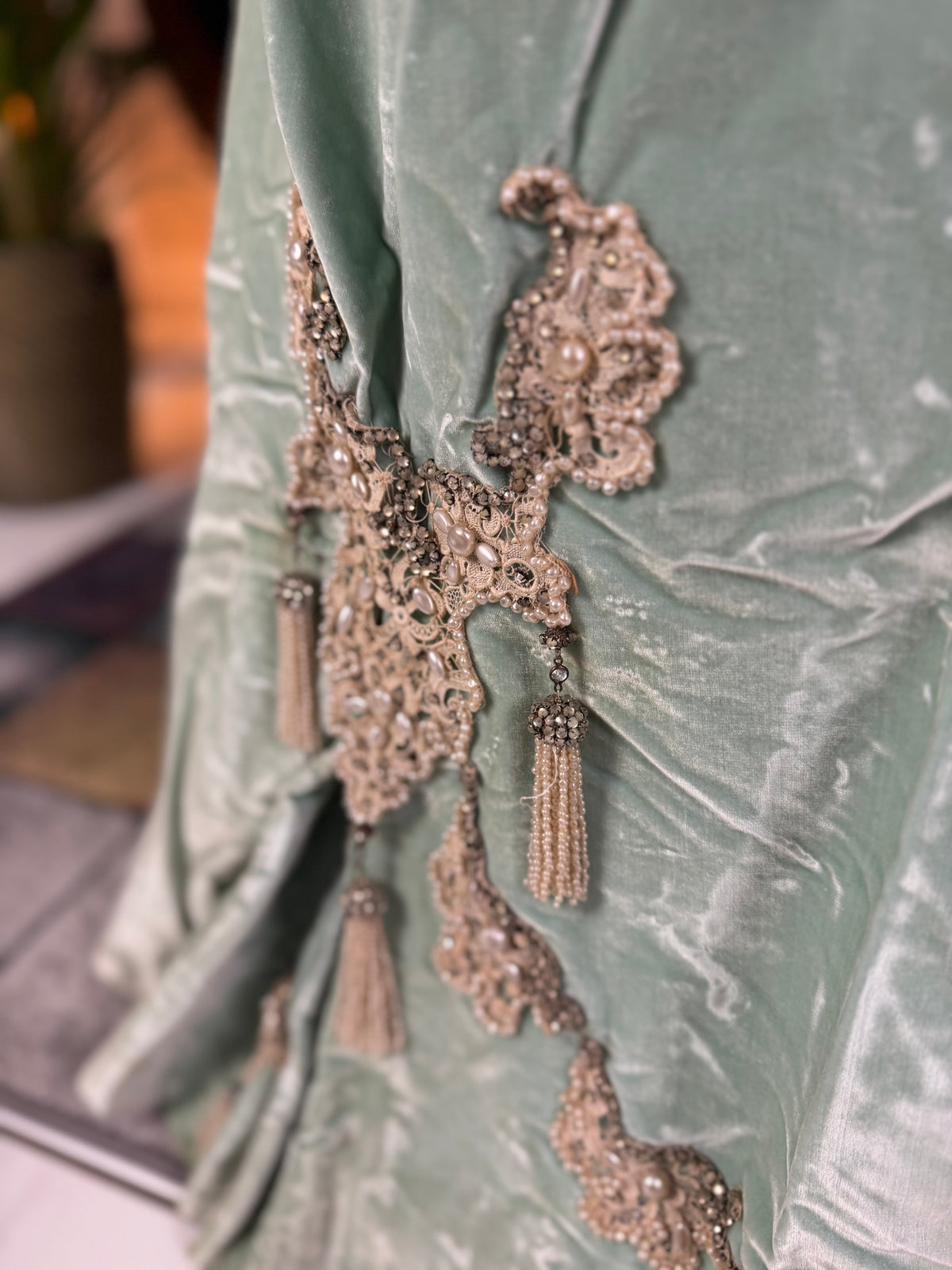 Antique ROUFF Paris Green Velvet Evening Dress – Victorian Couture ca. 1898