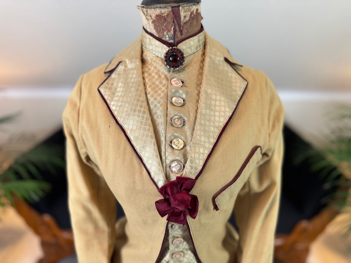 Robe de visite antique de style princesse, vers 1878