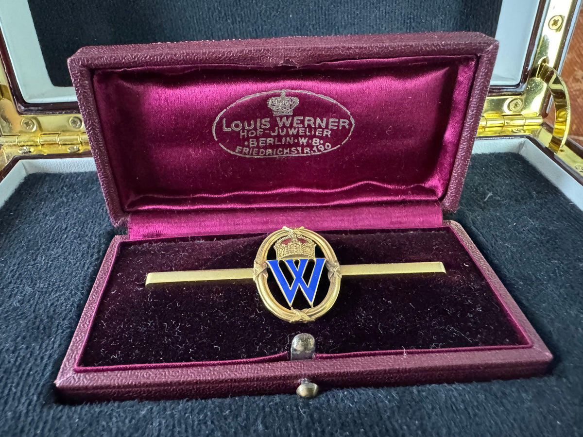 Presentation Pin from Emperor Wilhelm II – Rare Jewel by Court Jeweller Werner, Berlin