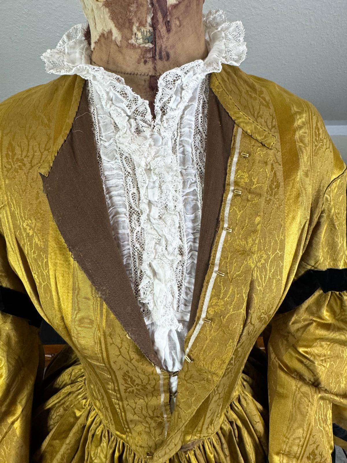 Antique Victorian Day Dress, ca. 1858