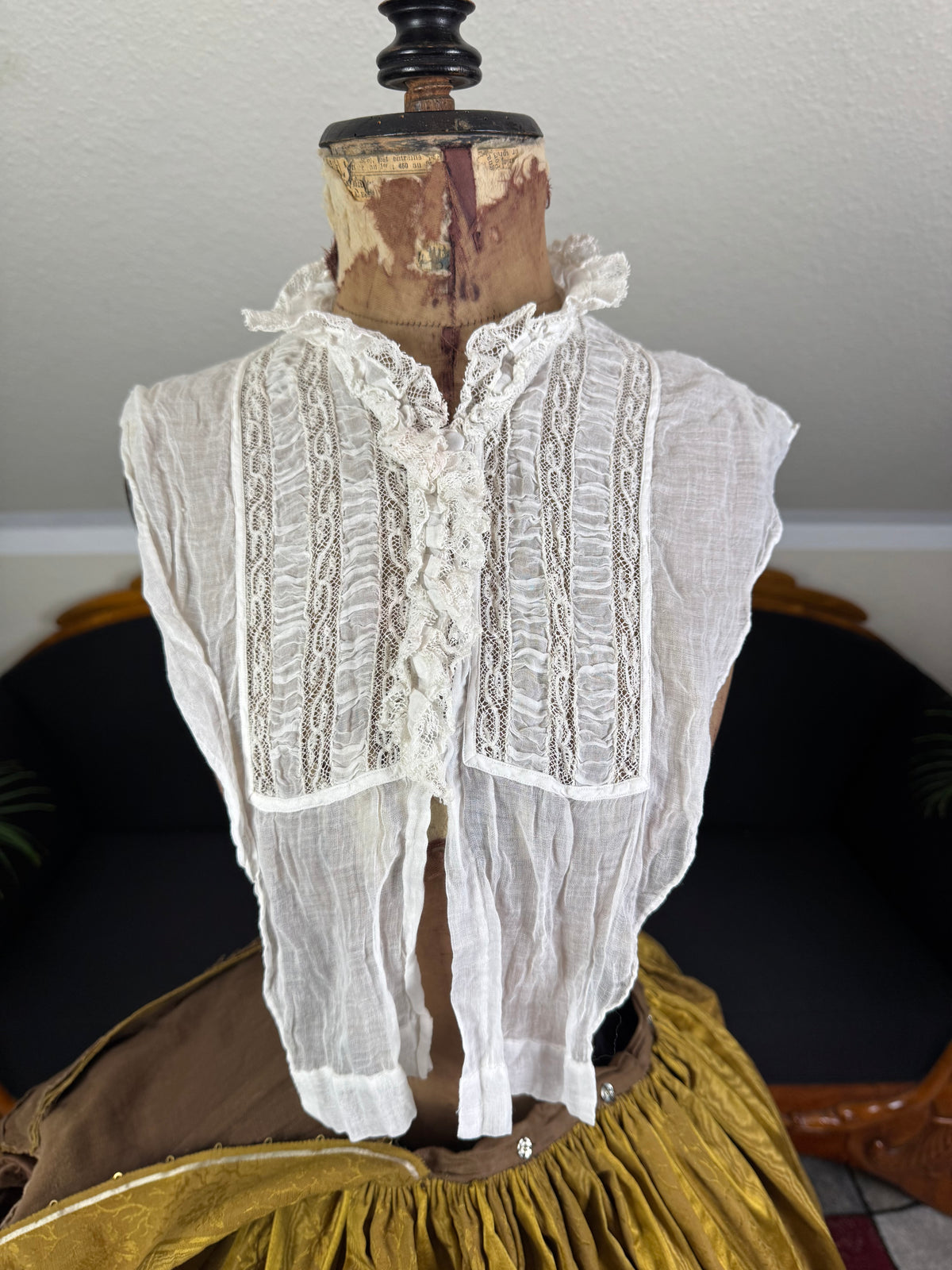 Antique Victorian Day Dress, ca. 1858