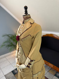 Robe de visite antique de style princesse, vers 1878