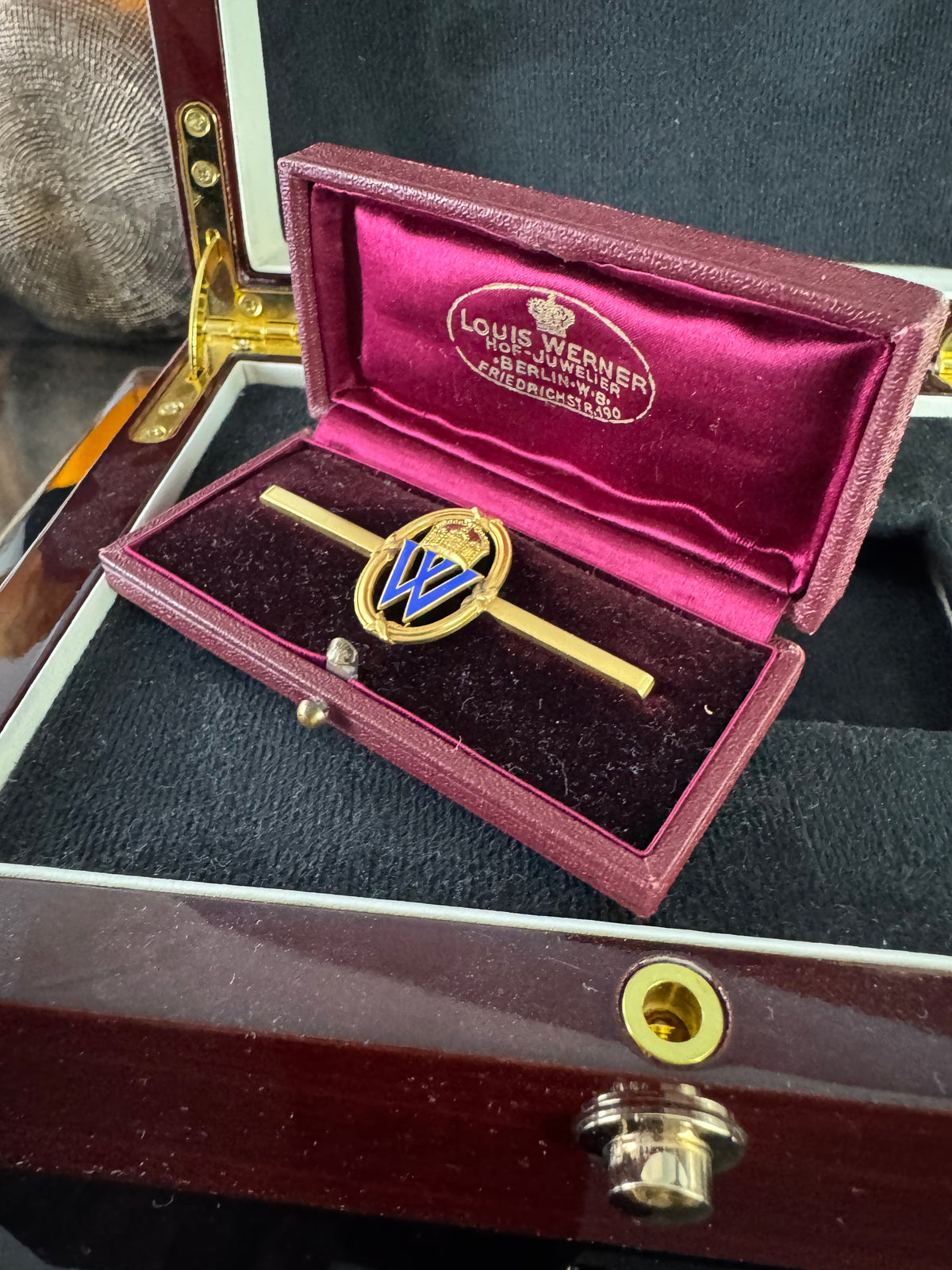 Presentation Pin from Emperor Wilhelm II – Rare Jewel by Court Jeweller Werner, Berlin