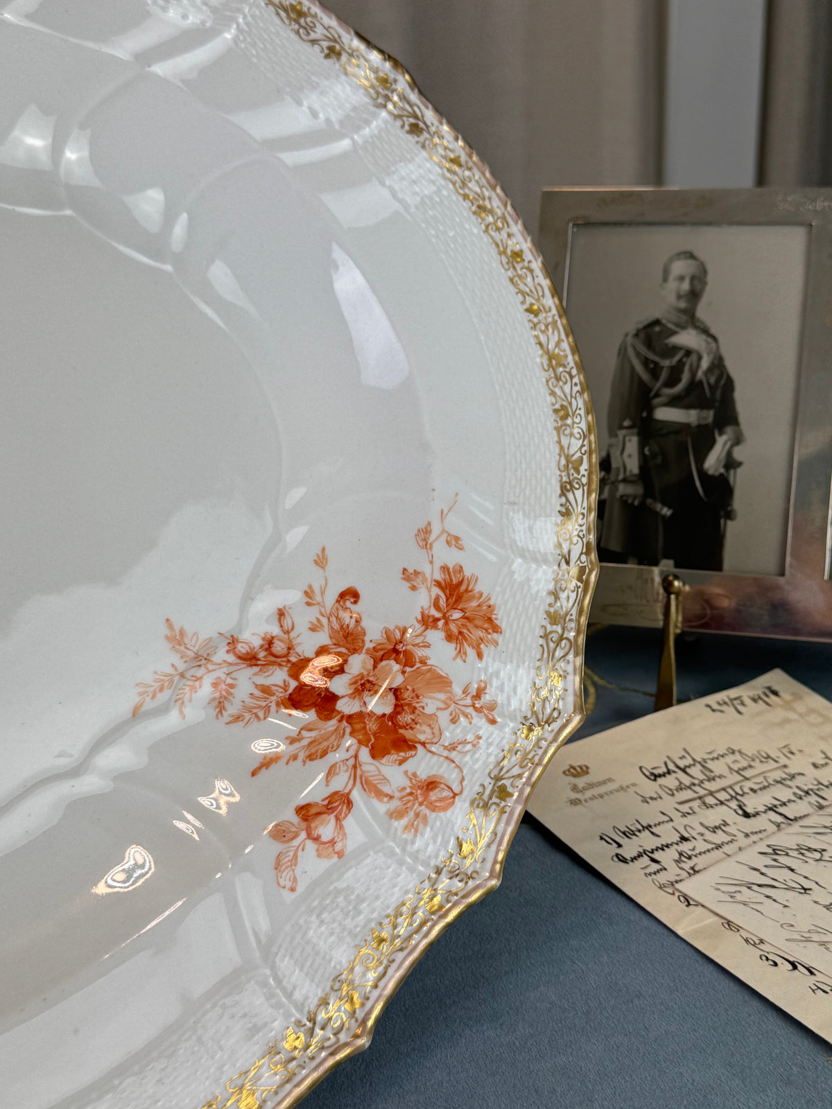 Neuosier Large Serving Platter, Kaiser Wilhelm II, ca. 1900
