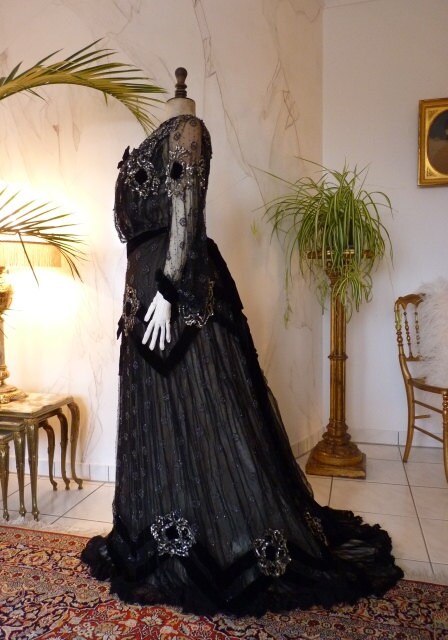 Exceptional Evening Gown, ca. 1904