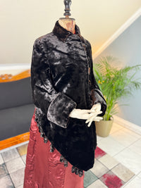 Antique Victorian Velvet Dolman, ca. 1880