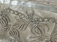 Robe du soir Empire en challis et satin bleu, vers 1815