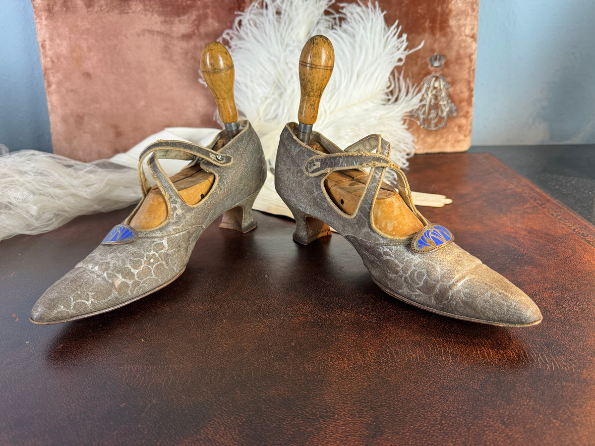 WIENER WERKSTÄTTE Shoes, Enamel Medaillons, Vienna, ca. 1910