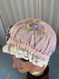 Casquette de boudoir violette antique, années 1920