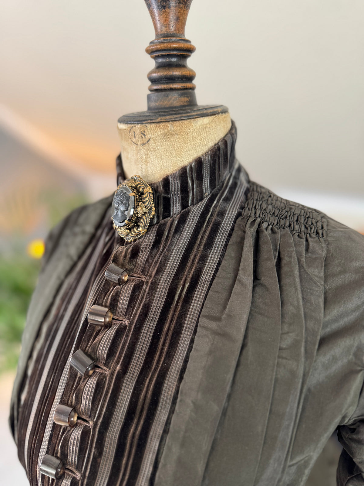 Antique Victorian Bustle Day Dress – American Satin Ensemble circa 1880