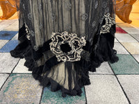 MARC WALTER Exceptional Evening Gown ca. 1904 – Parisian Couture Lace, Tulle & Velvet Masterpiece