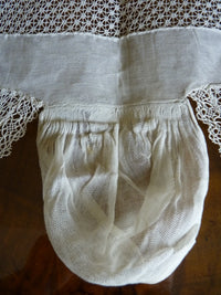 Alsatian Lace Bonnet, ca. 1890 – Traditional Regional Headwear, Very Good Condition