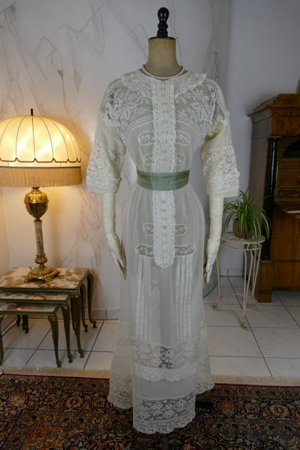 Tea Gown, ca. 1908