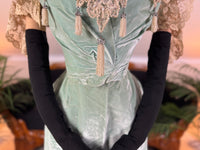 Antique ROUFF Paris Green Velvet Evening Dress – Victorian Couture ca. 1898