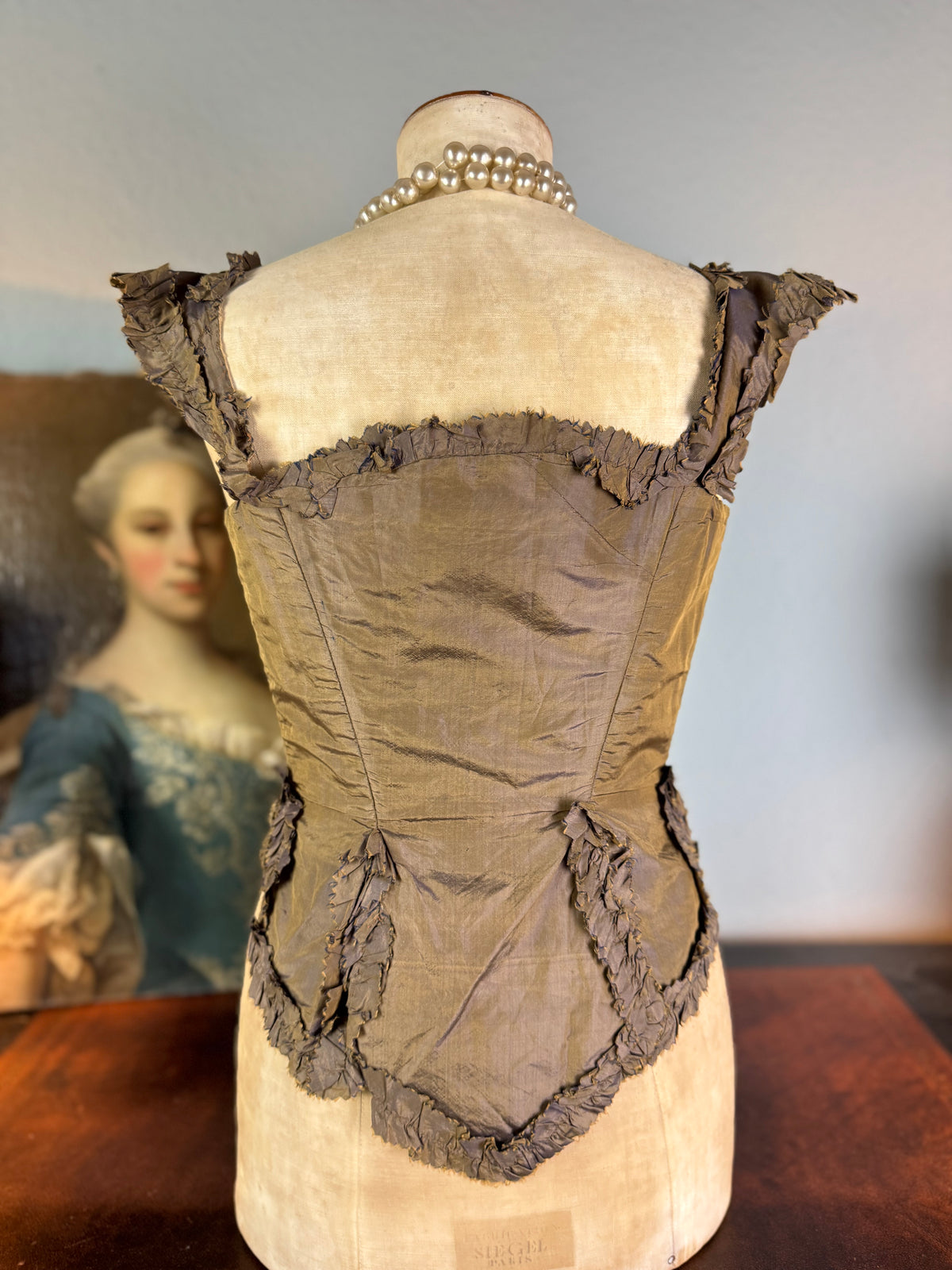 Rococo Bodice for a Young Girl, France, c. 1780 – Antique 18th‑Century Hand‑Sewn Garment