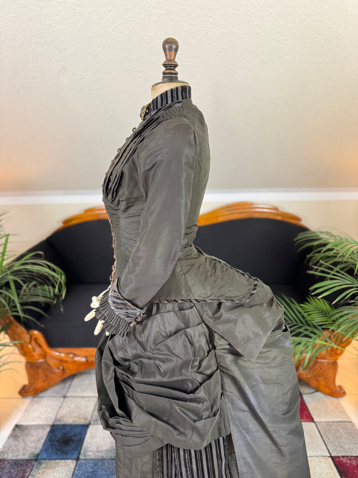 Antique Victorian Bustle Day Dress – American Satin Ensemble circa 1880