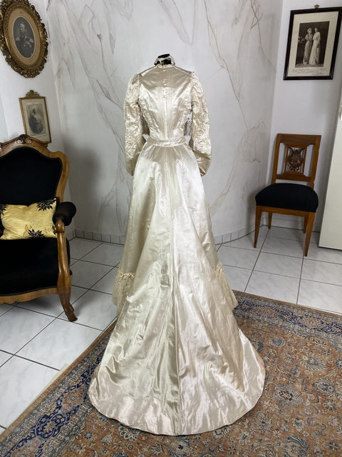 vintage silk wedding dress 1970s Handmade Ecru (size 4) High Class Hillbilly satin ribbon waist Utterly gorgeous 1996 Dolce &
