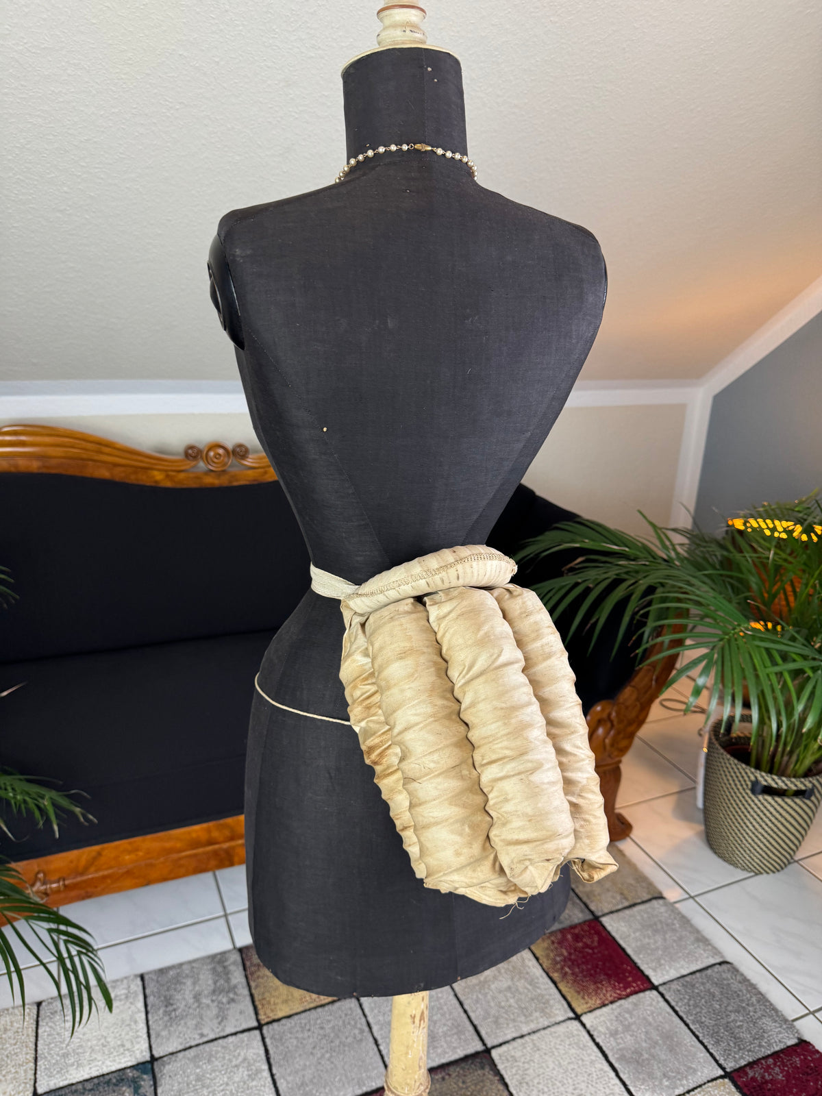 Antique Five‑Coil Bustle, 1880s – Cotton and Steel Coil Victorian Support
