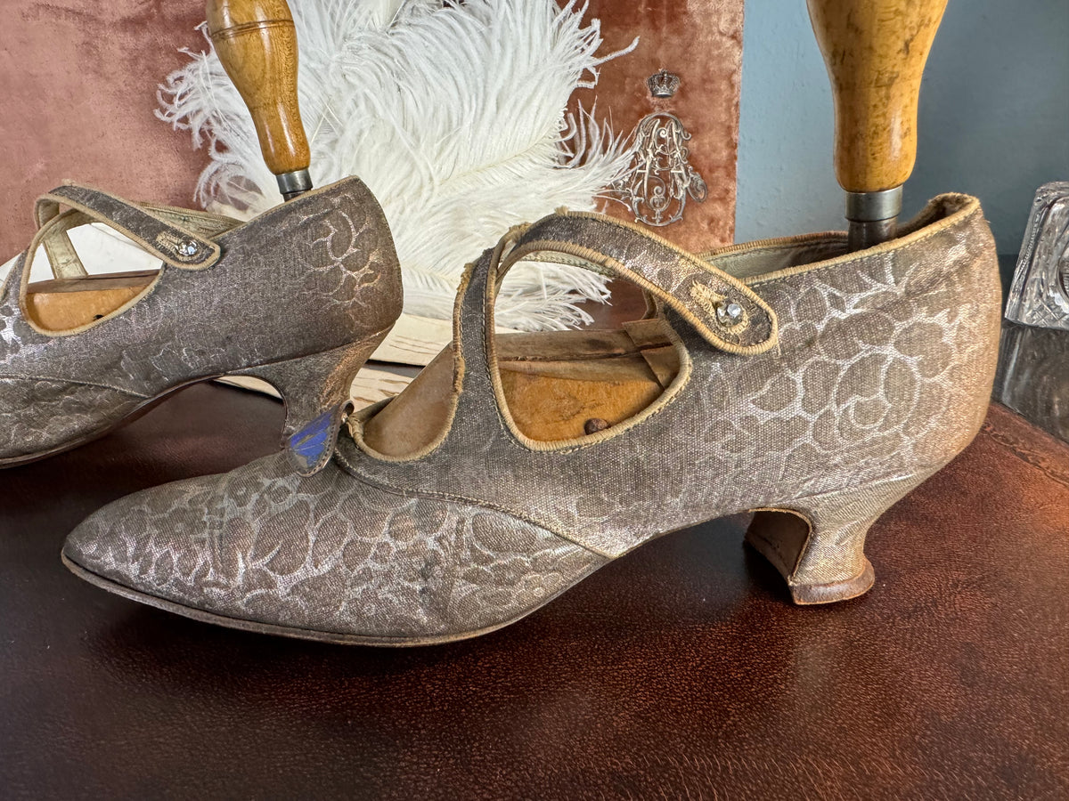 WIENER WERKSTÄTTE Shoes, Enamel Medaillons, Vienna, ca. 1910