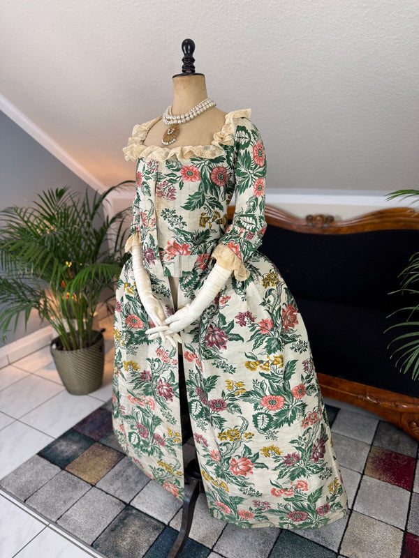 Robe rococo à l'Anglaise, Angleterre, ca. 1730