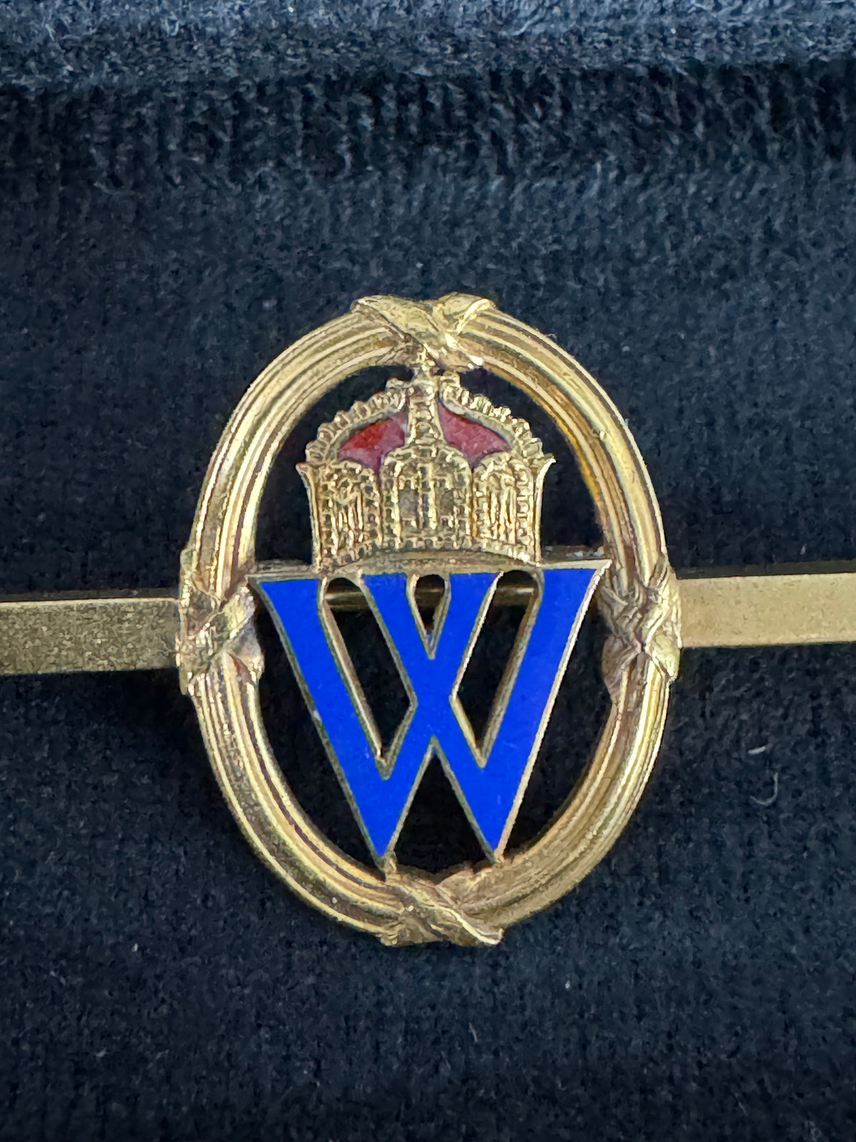 Presentation Pin from Emperor Wilhelm II – Rare Jewel by Court Jeweller Werner, Berlin