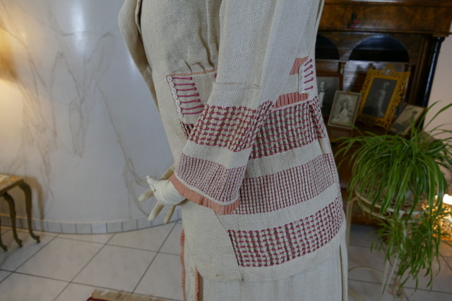 PLUYM Titanic Era Walking Dress, dated 1912