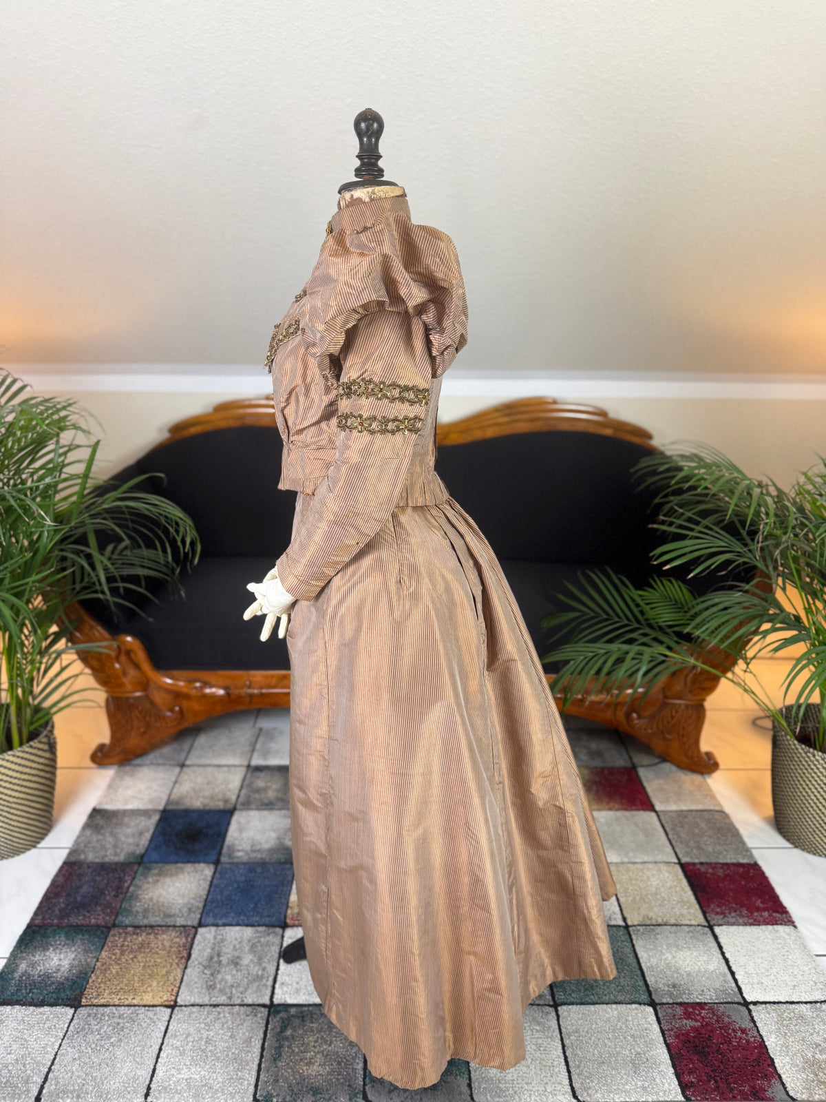 Antique Victorian Paper Silk Day Dress – England circa 1898